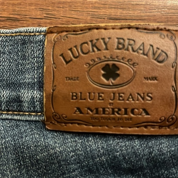 Lucky Brand Sweet Crop Jeans Size 27 - Picture 4 of 8